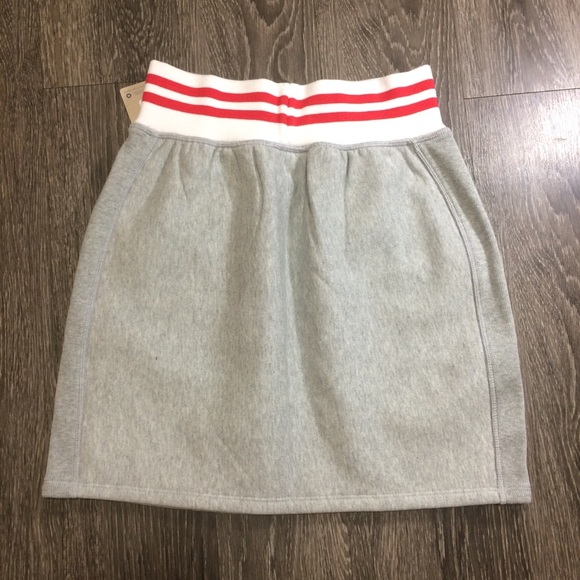 💥FINAL SALE💥 Champion Skirt - Picture 6 of 8